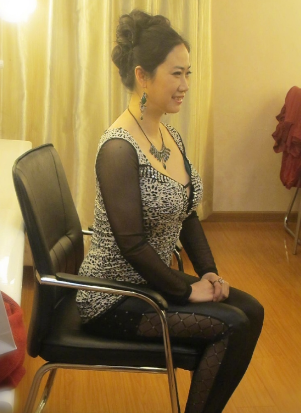 芙蓉姐姐近照公开,从初代网红成百万富婆,逆袭成功太励志了