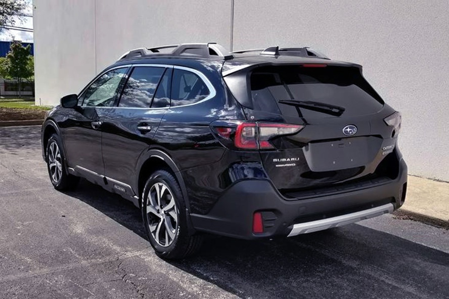 新款斯巴鲁傲虎实车,外观内饰更年轻,水平对置 全时四驱