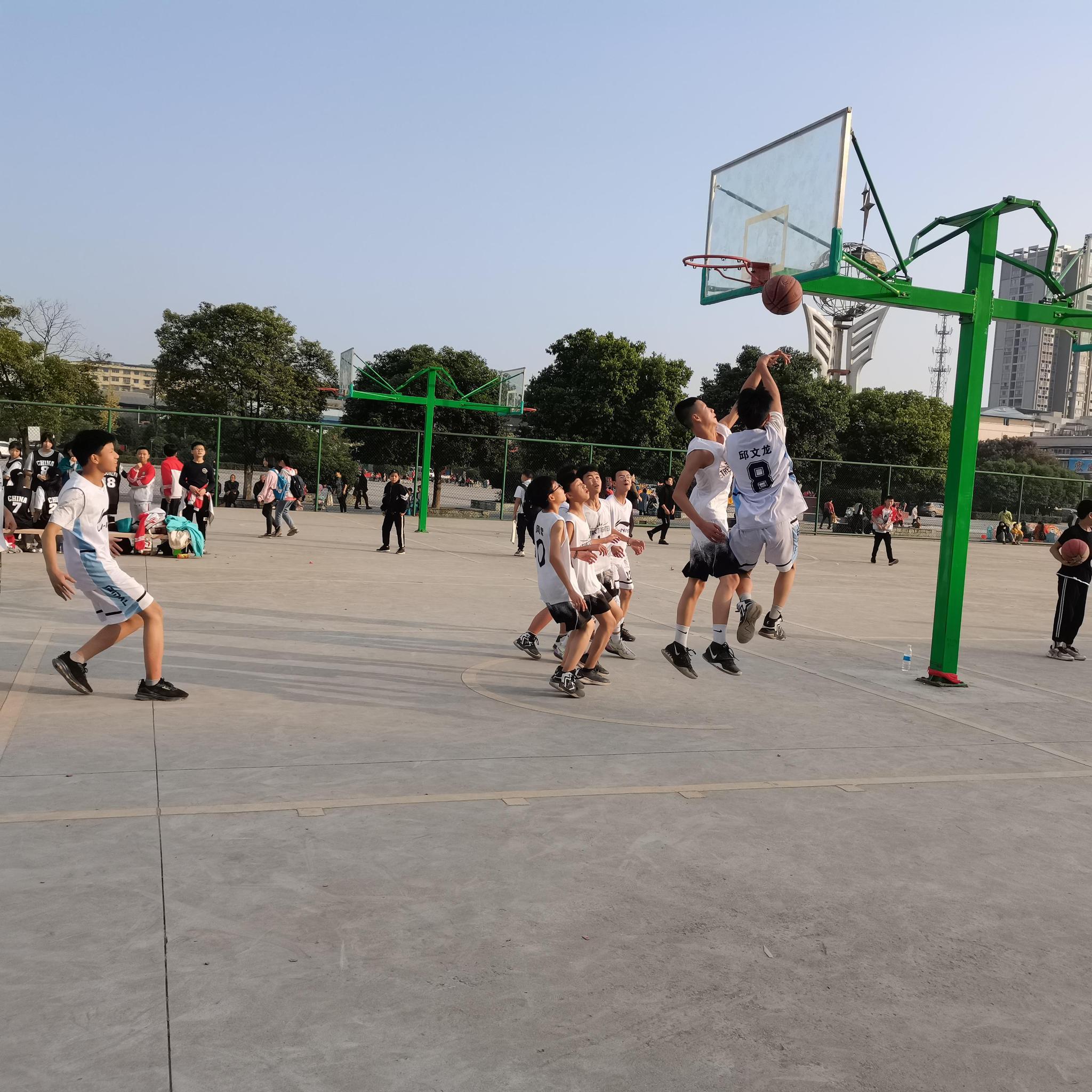 威远县连界初中2020校园篮球赛