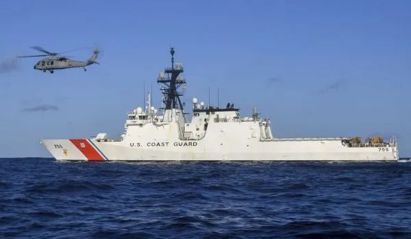 ▲资料图片：2020年8月25日，美国海警传奇级巡逻舰在太平洋巡航。（美国海岸警卫队官网）