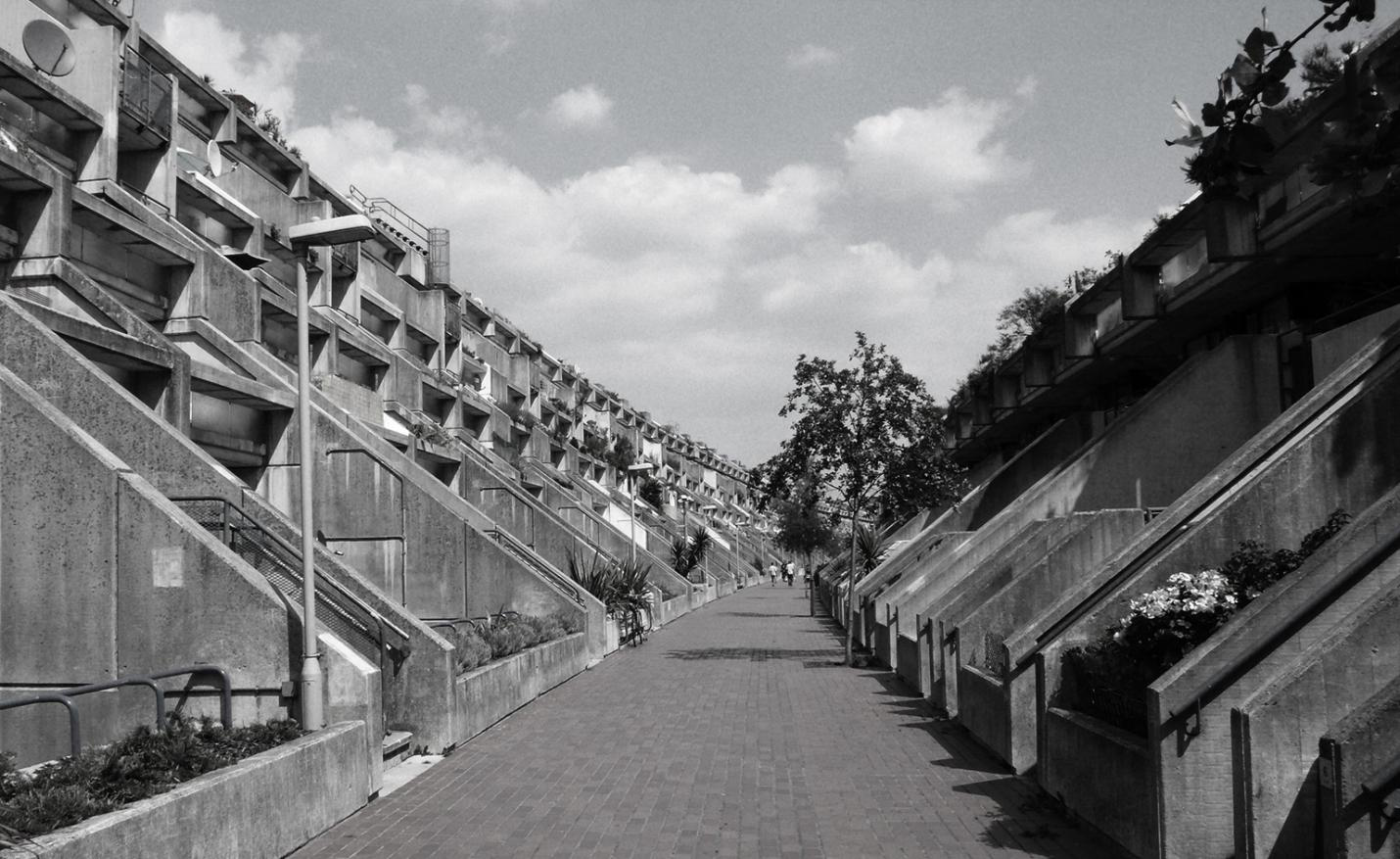 亚历山大路新村(1968年)不光是矮收好住宅,也是野蛮主义的尝试
