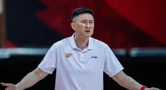 正文       末节,张皓嘉篮下打进,胡林森继续三分,马尚连续4分,护理森