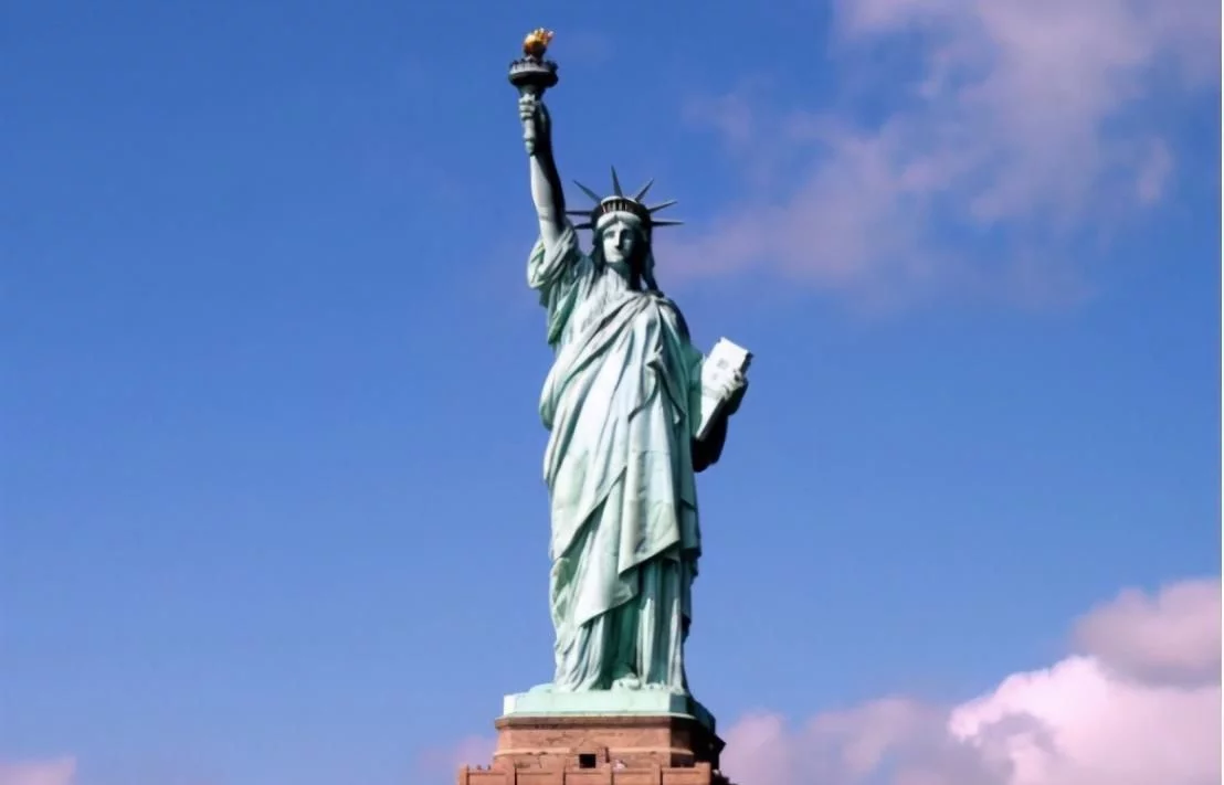 世界最大的雕像,总投22亿耗时7年,高度为自由女神像的一倍多休闲区蓝鸢梦想 - Www.slyday.coM 世界最大的雕像,总投22亿耗时7年,高度为自由女神像的一倍多休闲区蓝鸢梦想 - Www.slyday.coM