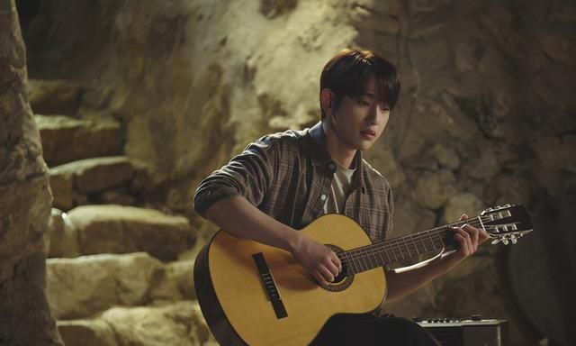 got7朴珍荣《花样年华》成法律系系草 热血为理想投身学运