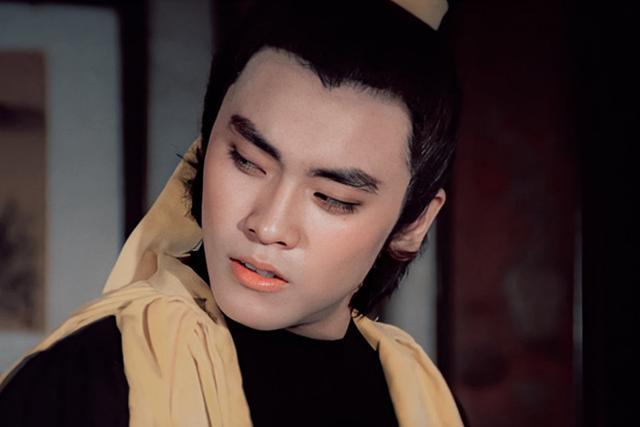 演员导师团的20岁尔冬升颜值太高无人及郭敬明只能当绿叶