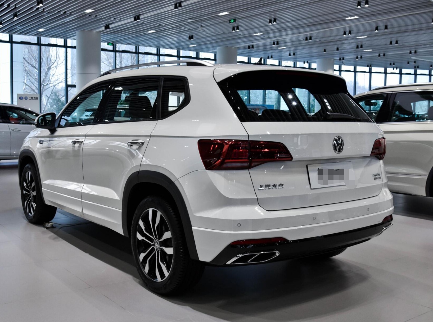 2021款途岳,2.0t 四驱,售16.58万,比crv帅气