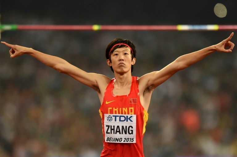 中国男子跳高今年遭遇困局,曾跳出2米38好成绩的张国伟在4月突然官宣