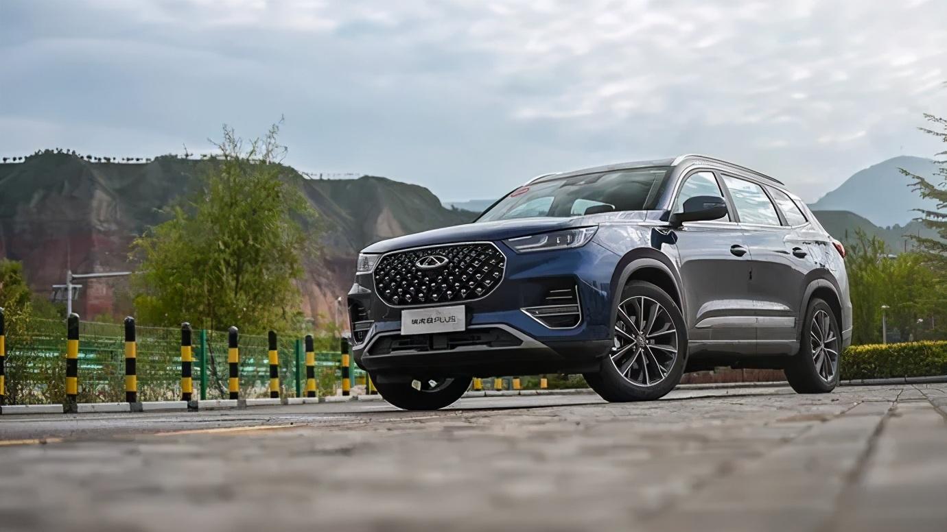 预算15万,瑞虎8 plus和比亚迪唐买哪款?-新浪汽车