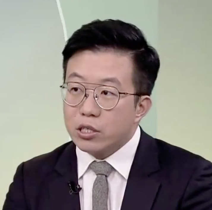 凤凰卫视记者 霍伟伟"三星帝国"的缔造者尽管三星的智能手机在中国的