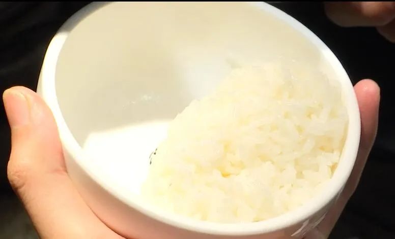 浪费可耻节约为荣从半碗饭说起