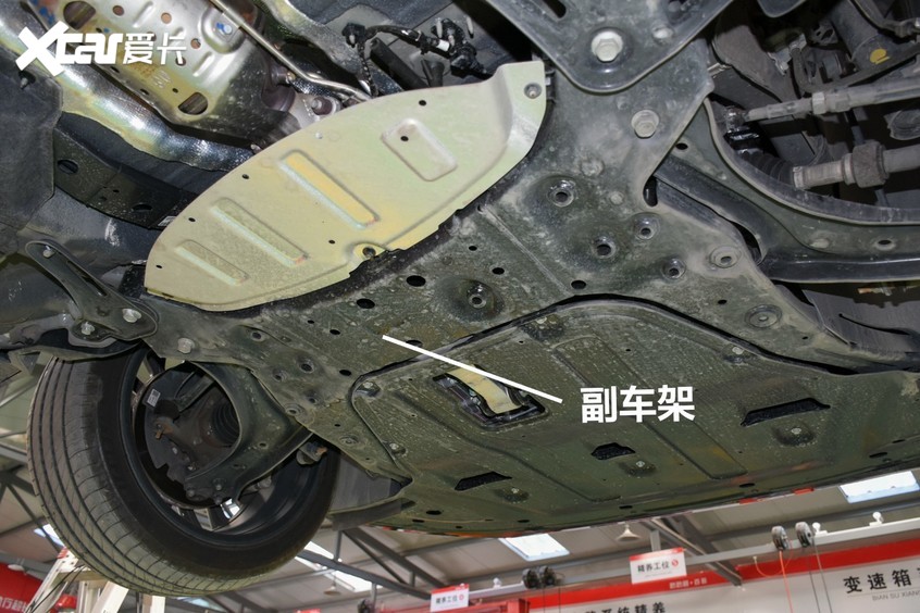 颜值在线实力强劲起亚k5凯酷底盘解析
