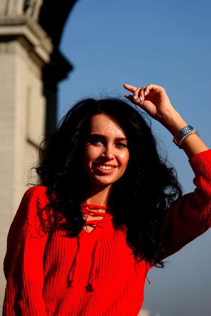 精彩绽放的世界各国人像特写摄影(图)所谓人像摄影,就是以人物为主要