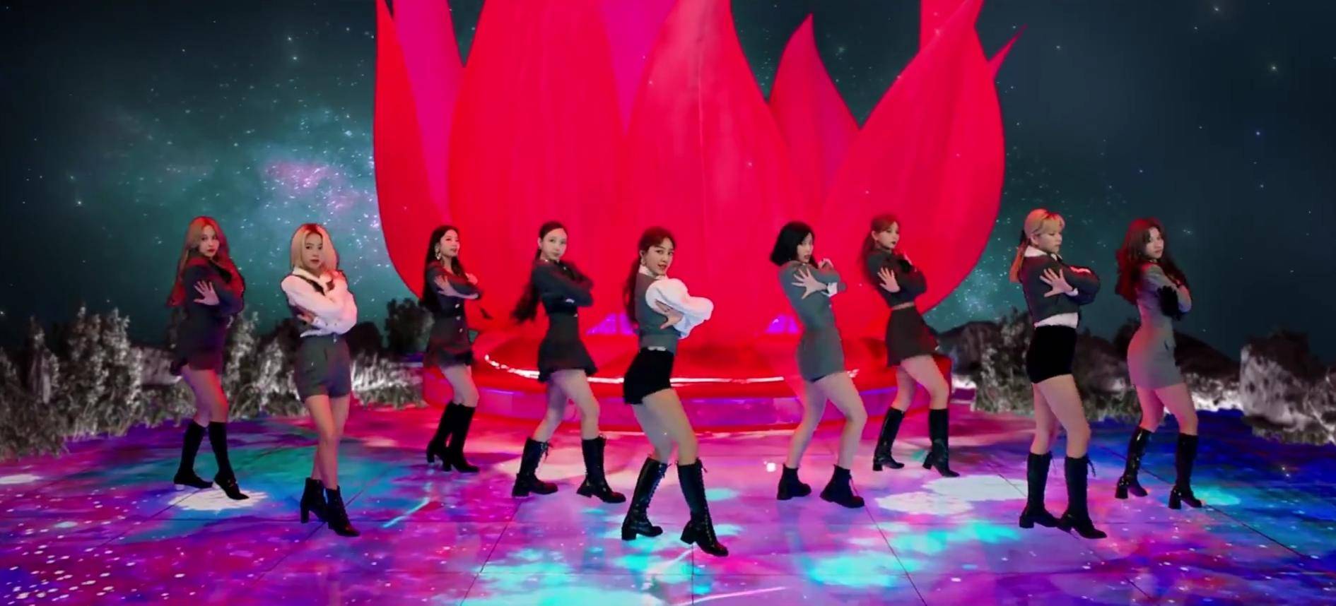 四代top女团地位不稳 Twice回归打不过bp新专 音源销量惨淡 音源 女团 成绩 新浪新闻