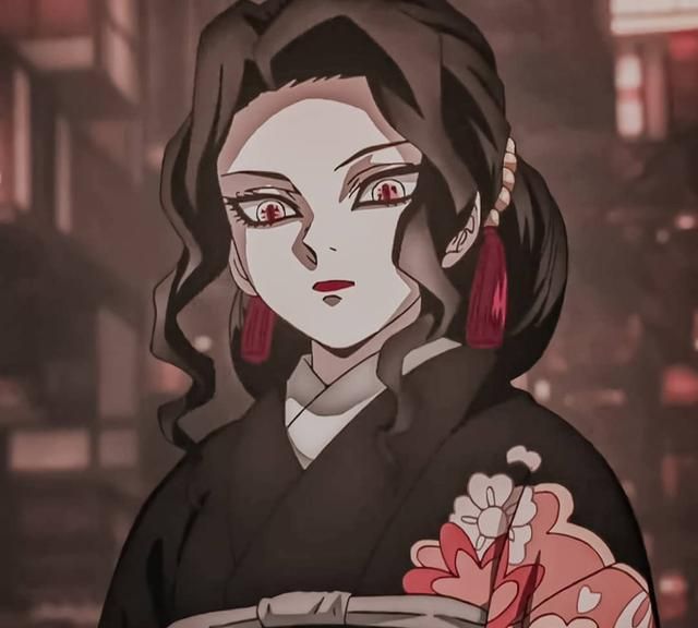 《鬼灭之刃》鬼舞辻无惨的女性形态,动漫头像壁纸自剪分享|鬼灭之刃|壁纸|头像_新浪新闻