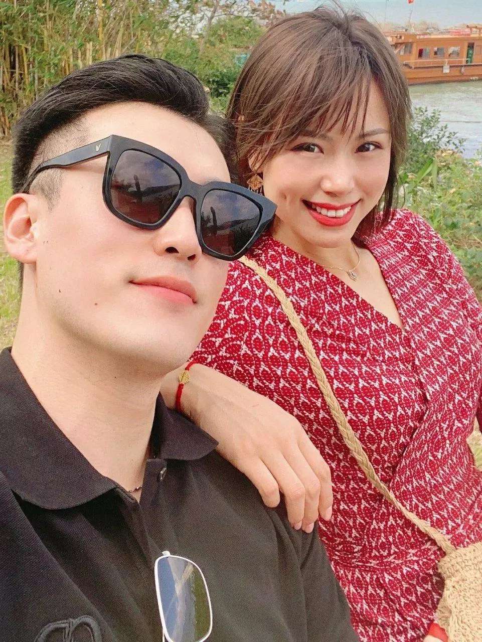 曾春蕾老公身份被爆出年轻企业家认识一年让曾春蕾放心嫁给他