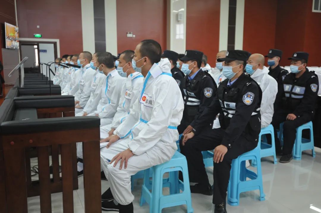 该公司经营期间,被告人明彦成指示或伙同被告人兰国