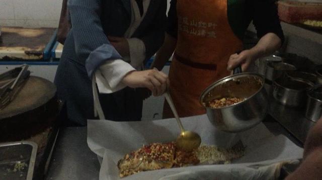 重庆特产传说（296）休闲区蓝鸢梦想 - Www.slyday.coM