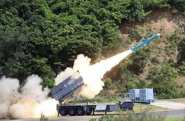 台湾地区研制的“雄风”-2岸舰导弹