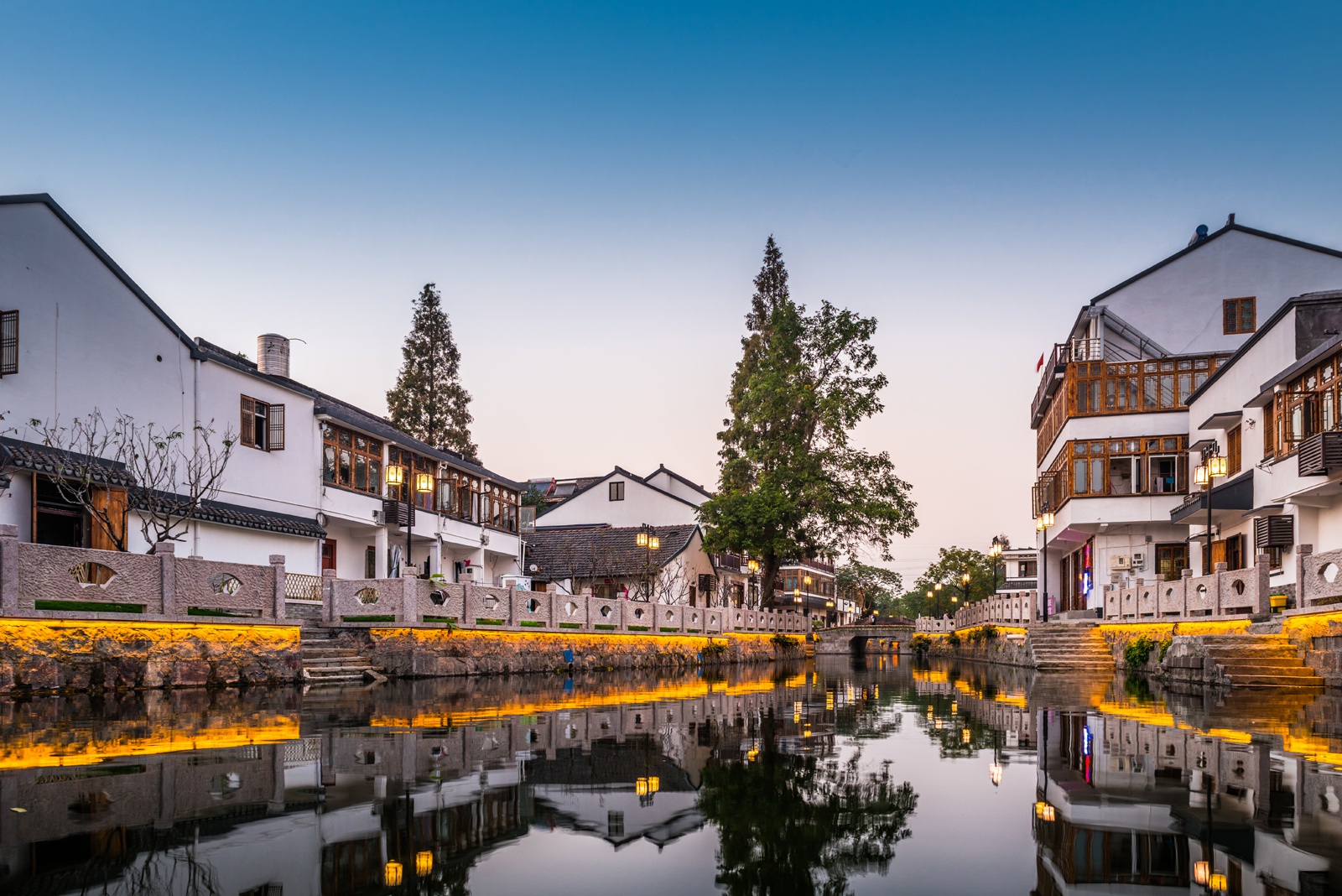 余杭区崇贤街道治水让乡村振兴焕发生机