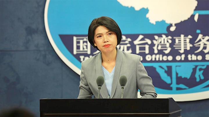 海峡焦点台海巡队持枪登上大陆渔船