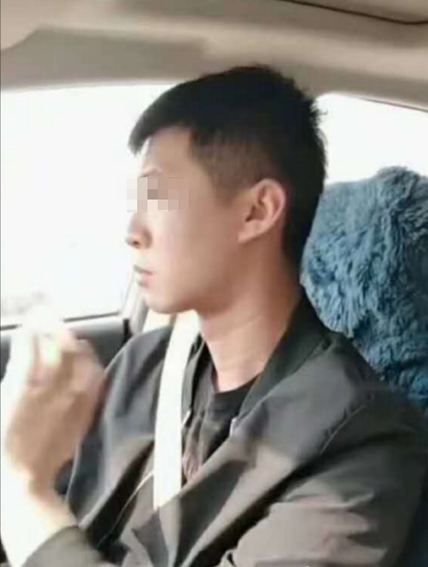 沸水浇头、铁钳拔牙、烧嘴唇...6岁女童被亲妈和男友狂虐3个月 外婆报警还收到死亡威胁休闲区蓝鸢梦想 - Www.slyday.coM