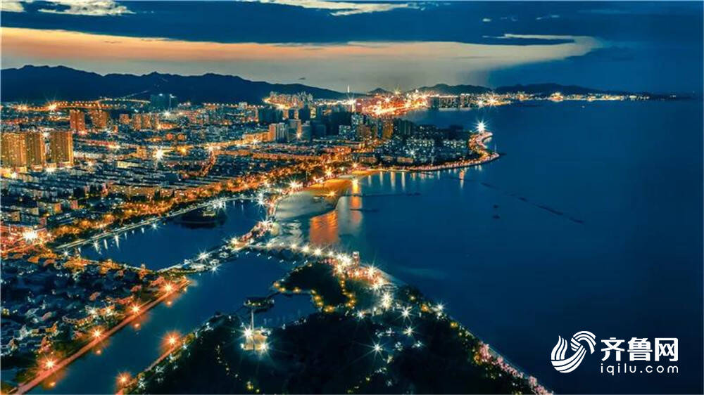 组图:鸟瞰威海经区 宛若一幅美丽天成的画卷