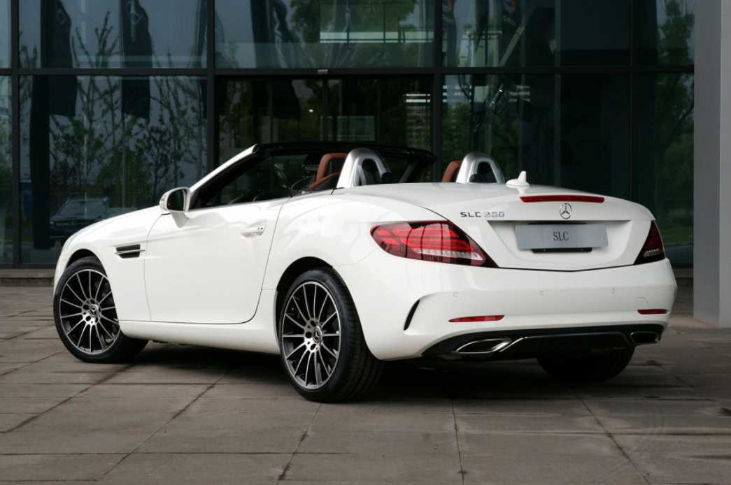 这三款50万以内被忽略的敞篷车 你会选谁?