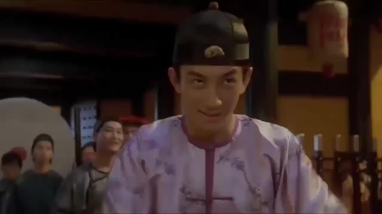 周星驰在《九品芝麻官》中的骂人名场面