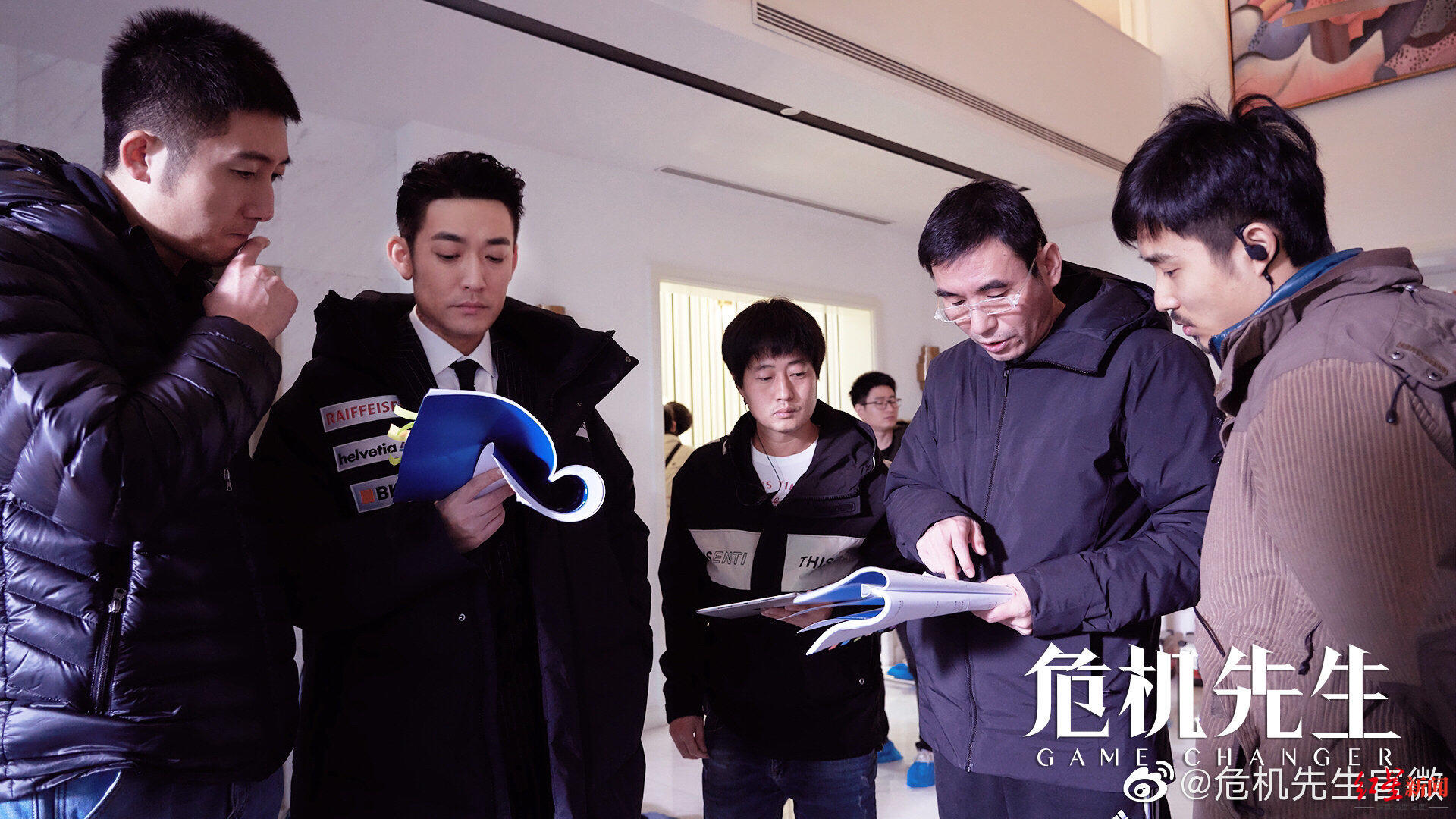 《危机先生》首曝预告,为拍这部剧,黄晓明足足在成都待了五个月