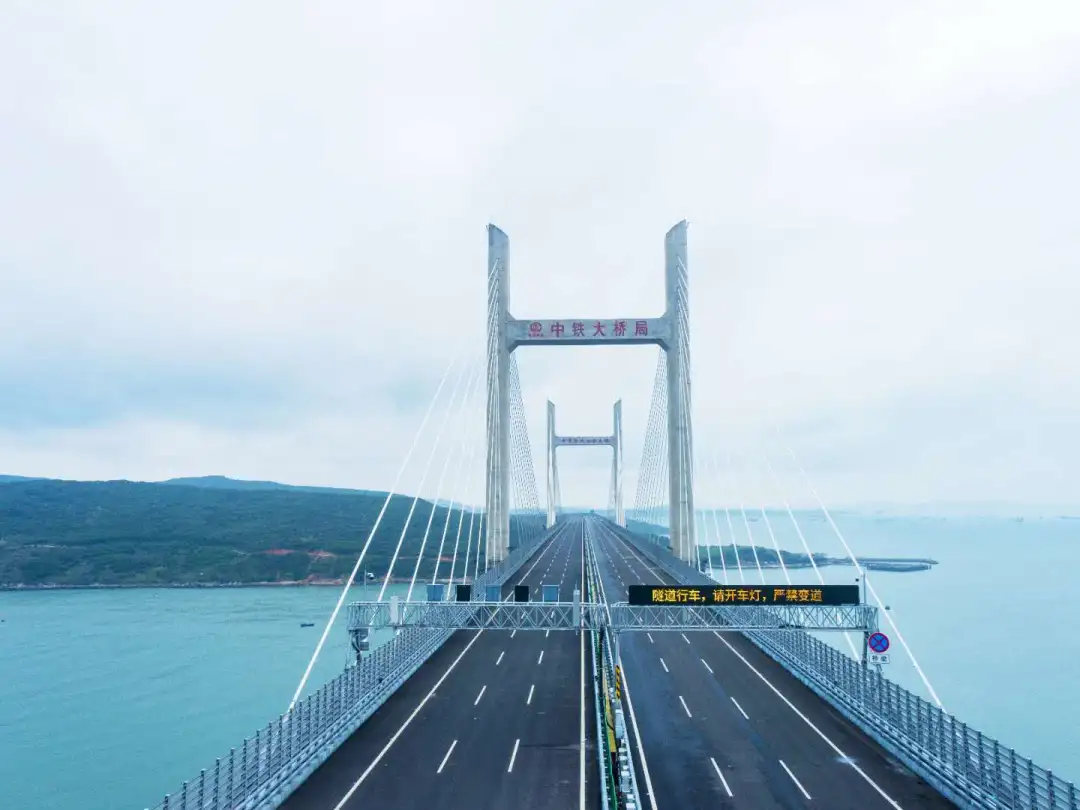 基建狂魔又上新建桥禁区也不怕