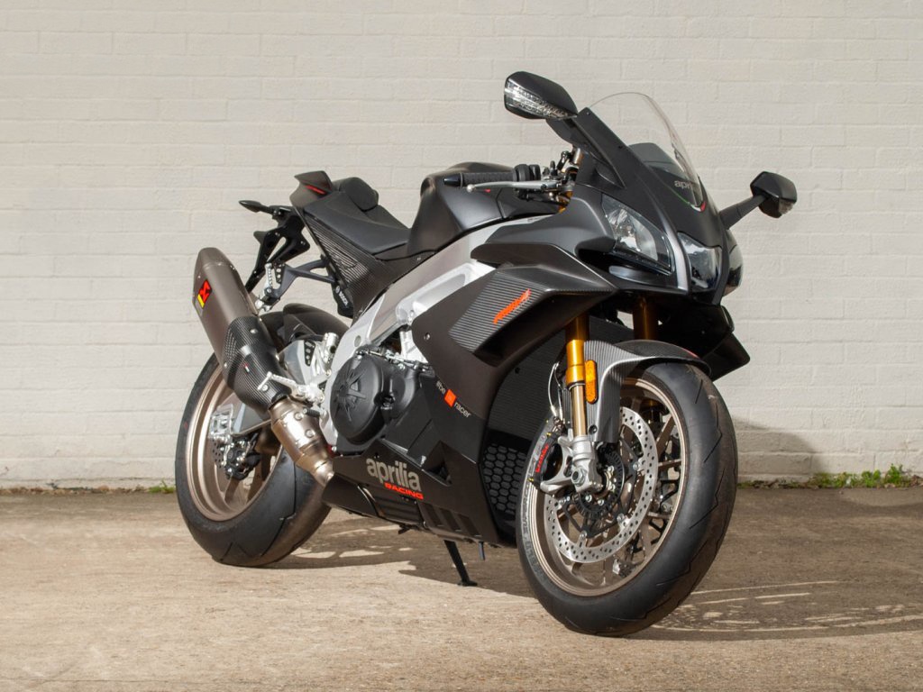 要快必须装"翅膀" 盘点配备定风翼的 6款公升级超级跑车