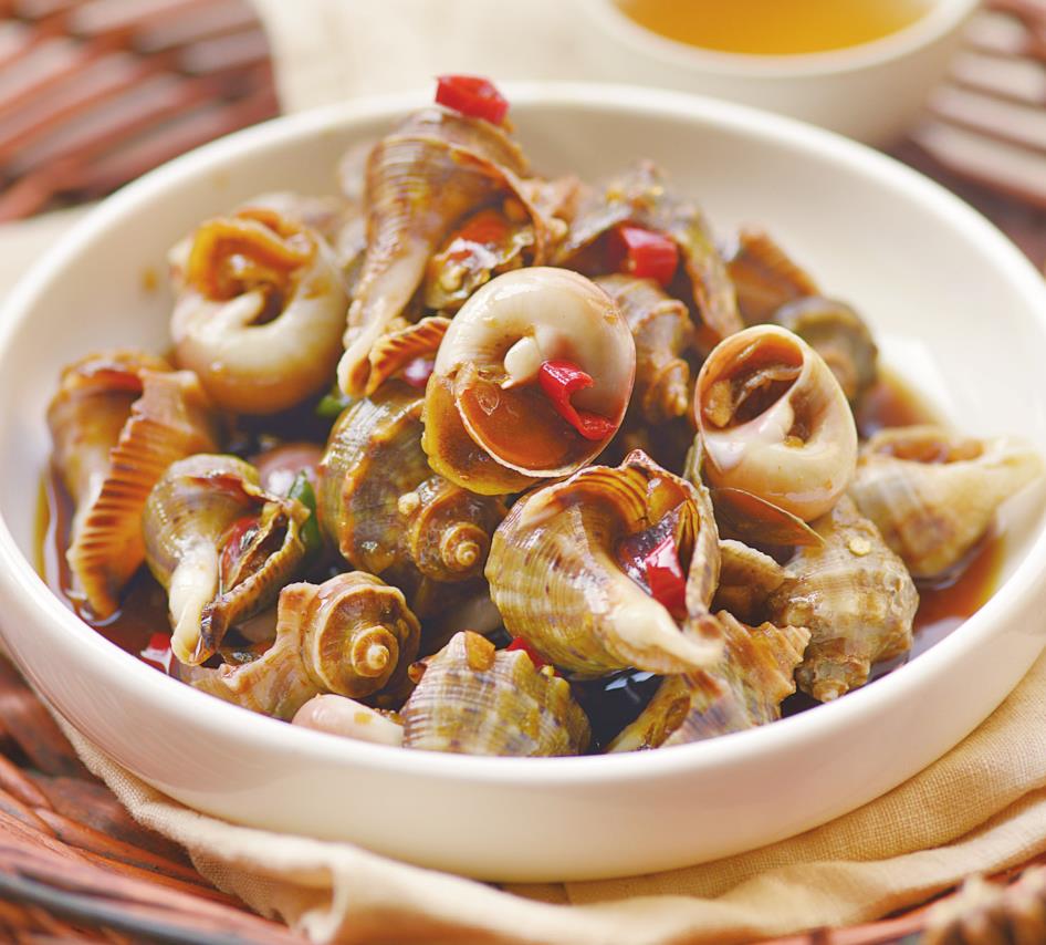 主料:小海螺200克,香螺200克