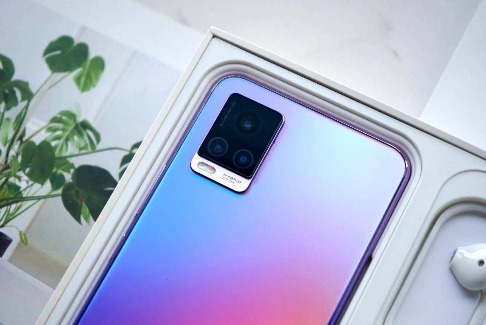 图赏vivos7:一款可以靠"脸"吃饭的5g智能手机