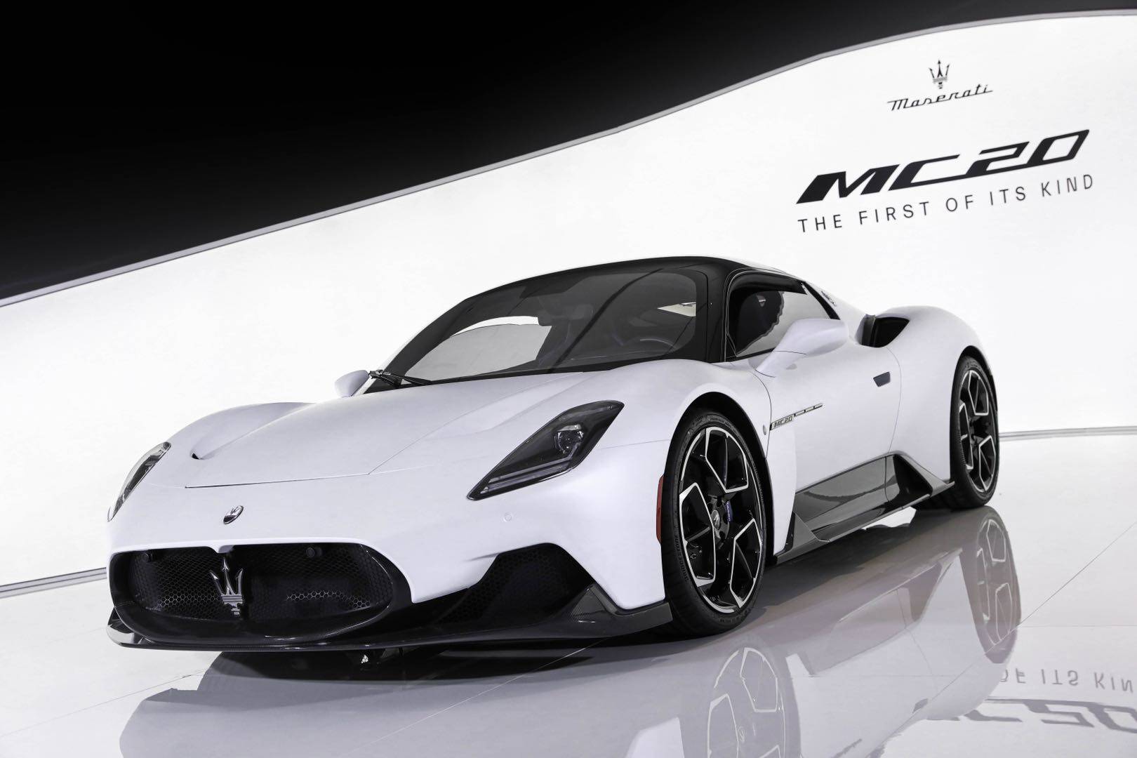 时隔16年重燃"超跑梦"玛莎拉蒂全新mc20将回应质疑
