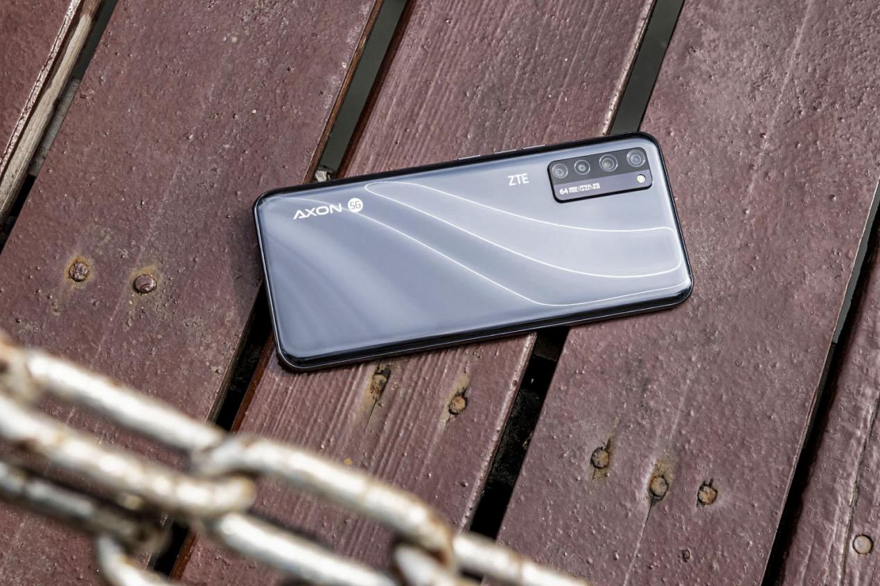 前后皆好拍,中兴axon 20拍照使用谈