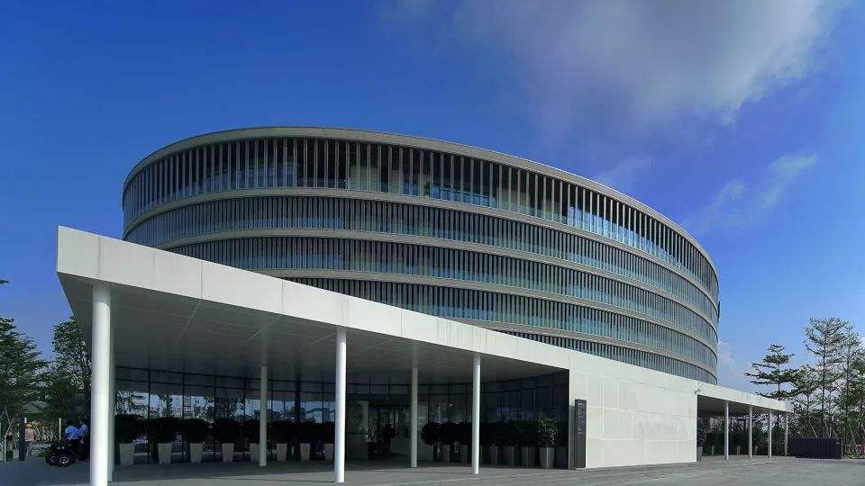 2020别再哭“穷”！！！看vivo 50亿研发总部提升国产手机实力！