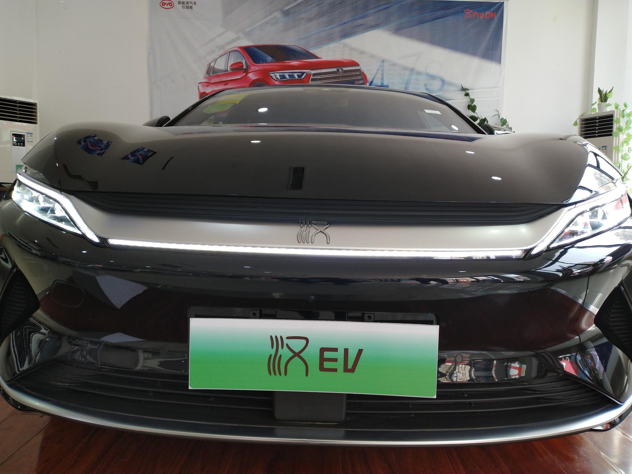 39秒破百比亚迪汉ev到店实拍实车比照片更好看