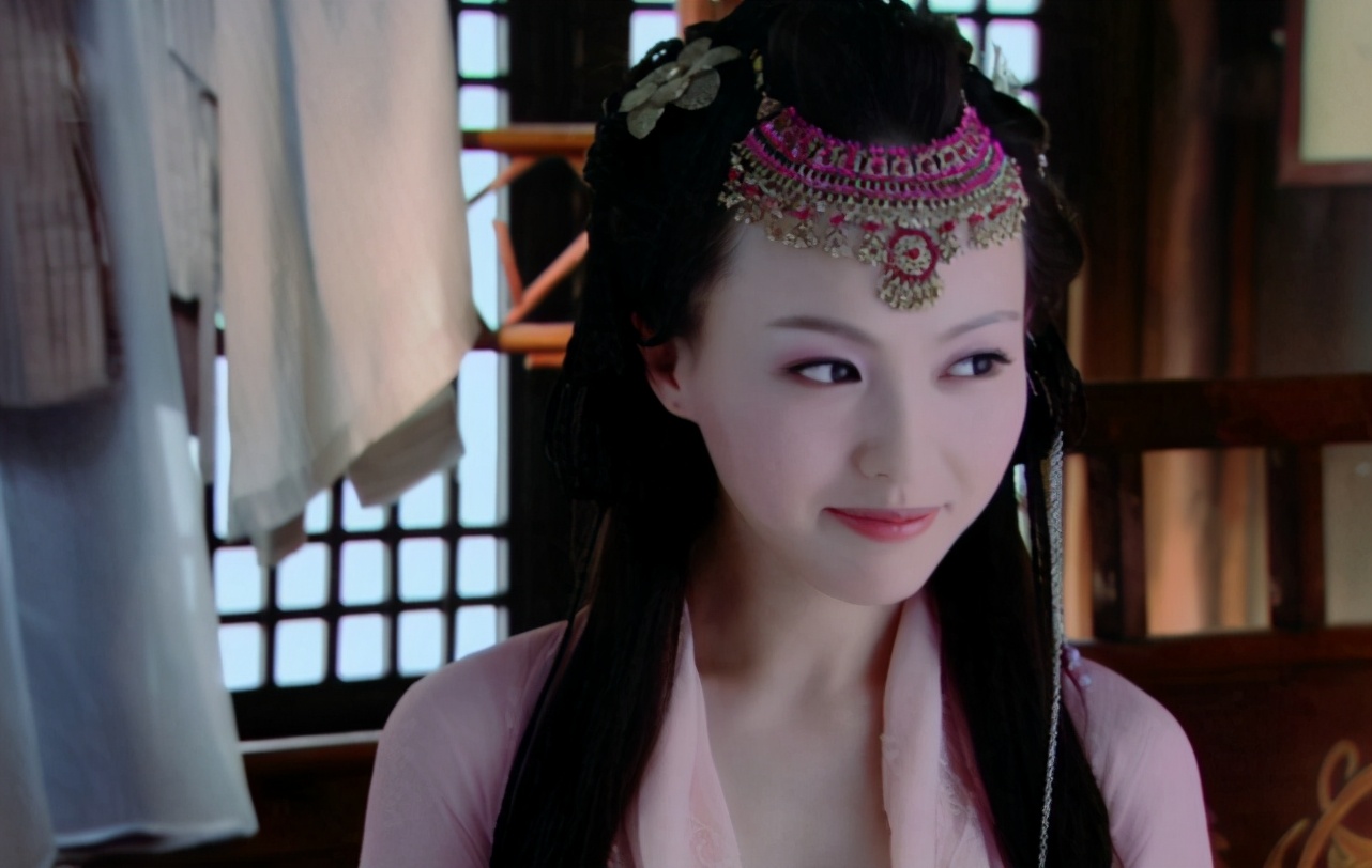 唐嫣再扮紫萱,网友:回不去当初的感觉,没必要打破角色滤镜