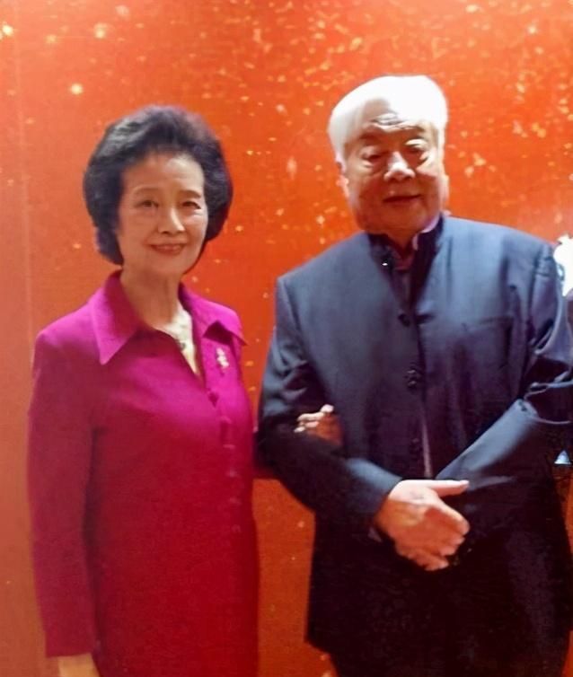 如来佛朱龙广第二是事业第一是妻子52年不让爱妻进厨房