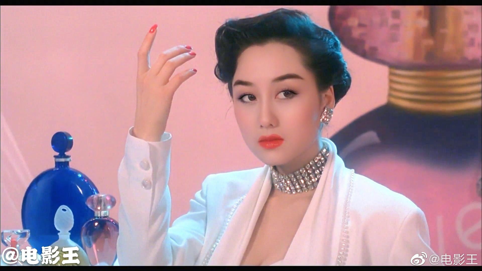 靓足100分上映30周年截了一波利智的美图ps