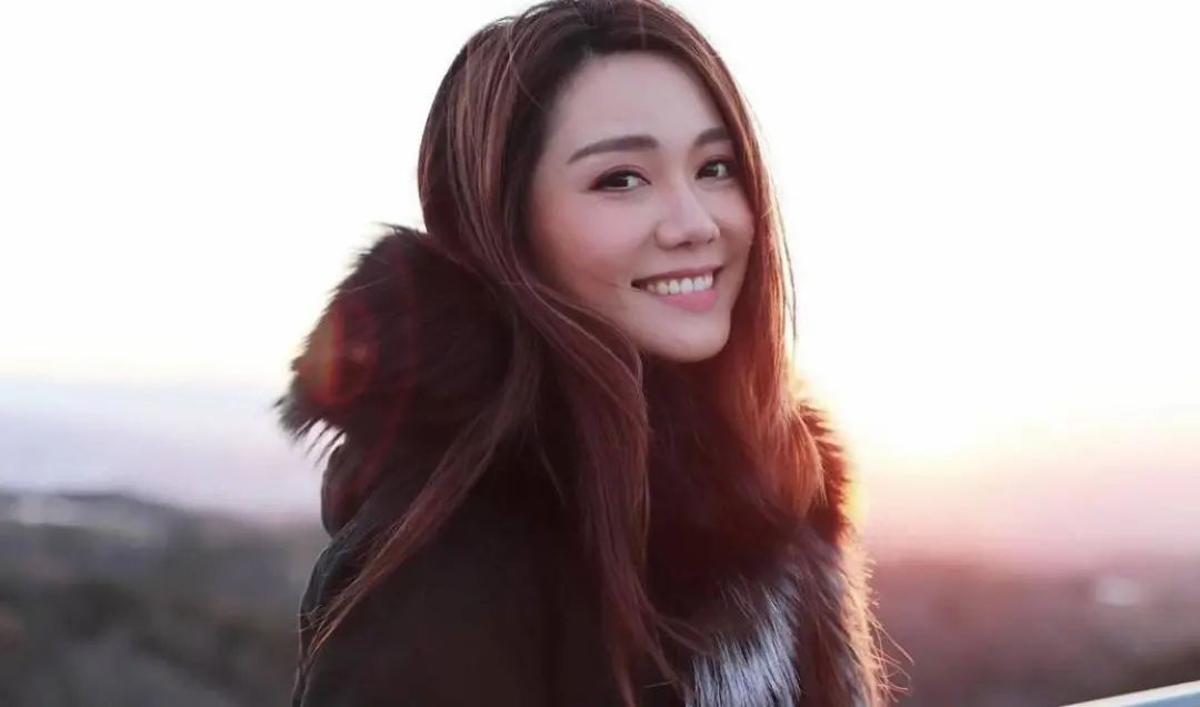 细数tvb超强观众缘艺人,黄翠如不靠演技上位,龙婆老行尊第一