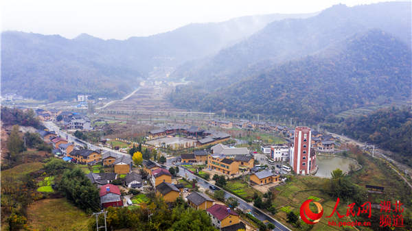 【文化扶贫在行动·湖北篇】湖北房县:致富路上黄酒香