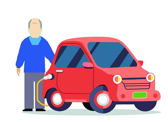 驾照将取消年龄上限，低价“微电动”能否取代老年代步车？