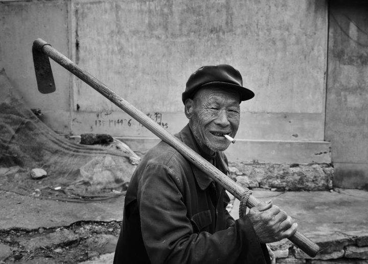 【钱眼2020】峨庄的老人们,守望家园,延续乡愁|后沟|老人|石沟_新浪新