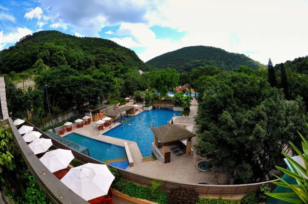 乘轨道 游重庆丨你平时忽略的沿途风景,不如此时来领略|重庆_新浪新闻