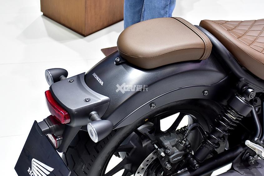 本田中量级国产化第一弹 本田cm300静评