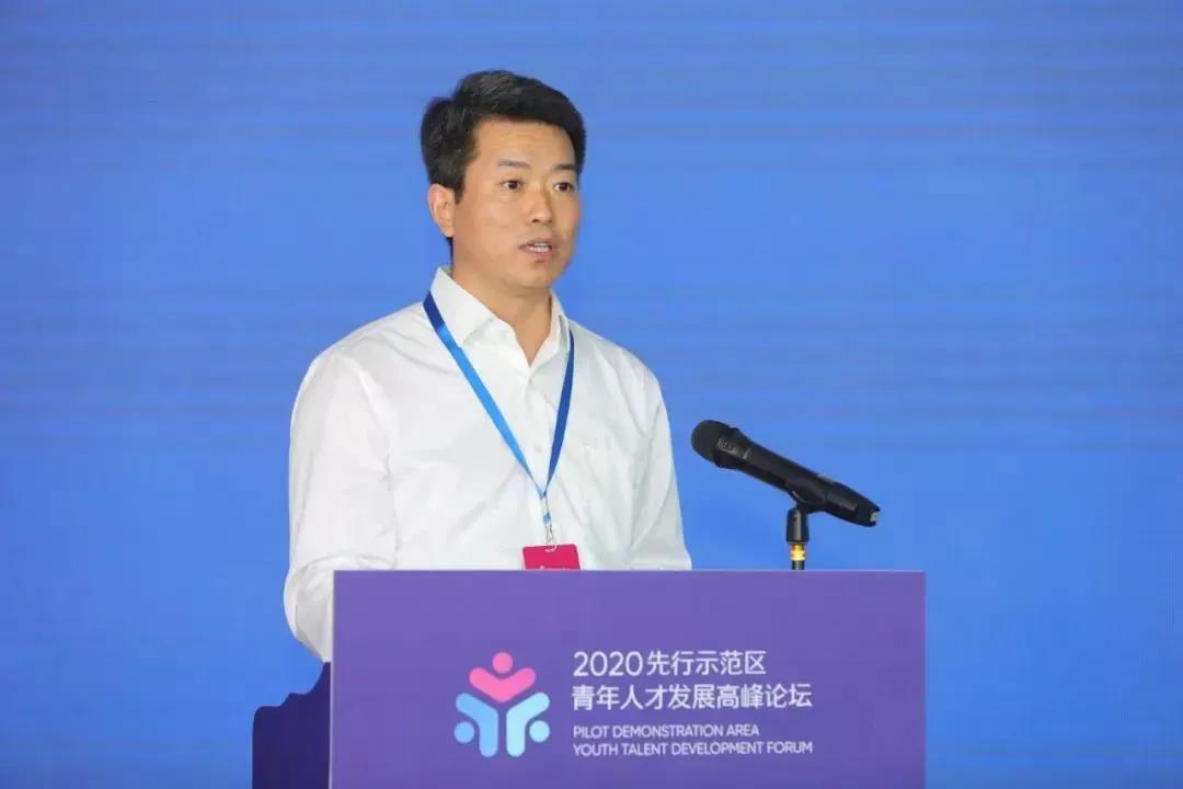 9月29日,出生于1975年4月的张红文,任安徽省副省长.