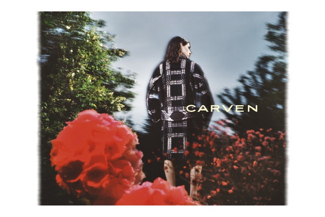 CARVEN 2020秋冬系列。图片来源：CARVEN