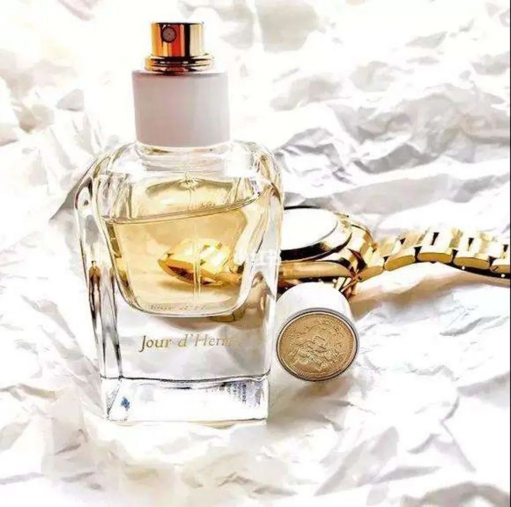 气味指南|不同年龄不同性格的女生适合什么香水__财经头条