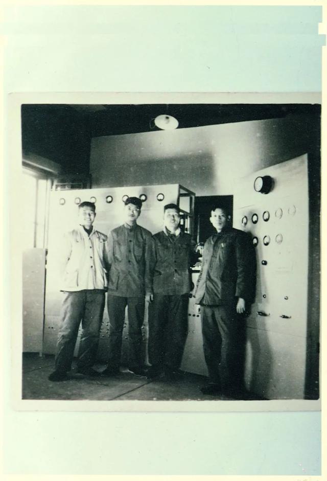 40年前王选在北大印出一本书,改变了我们的世界|王选_新浪新闻